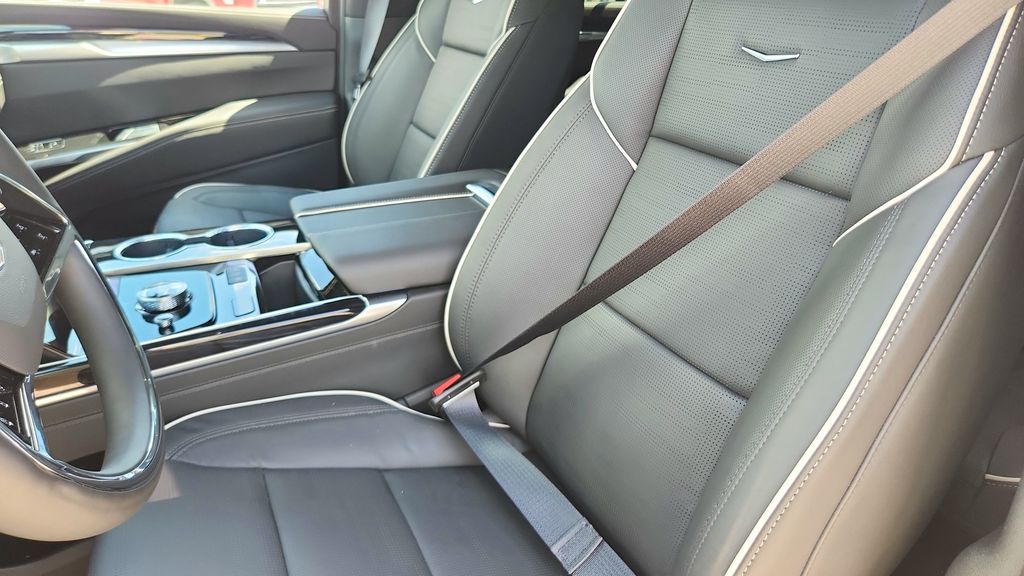 2026 Cadillac Escalade Sport - Photo 9