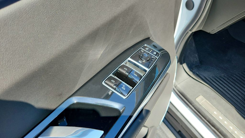 2026 Cadillac Escalade Sport - Photo 22