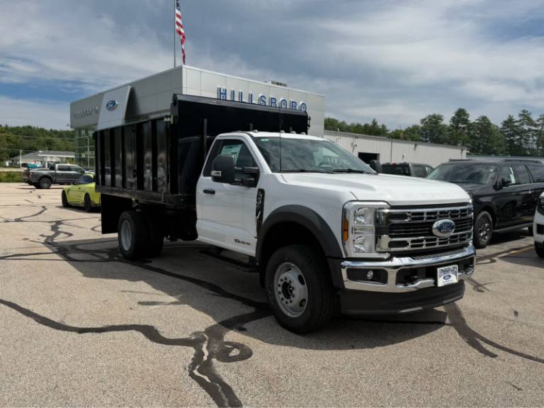 2026 Ford Super Duty F-600 DRW XLT