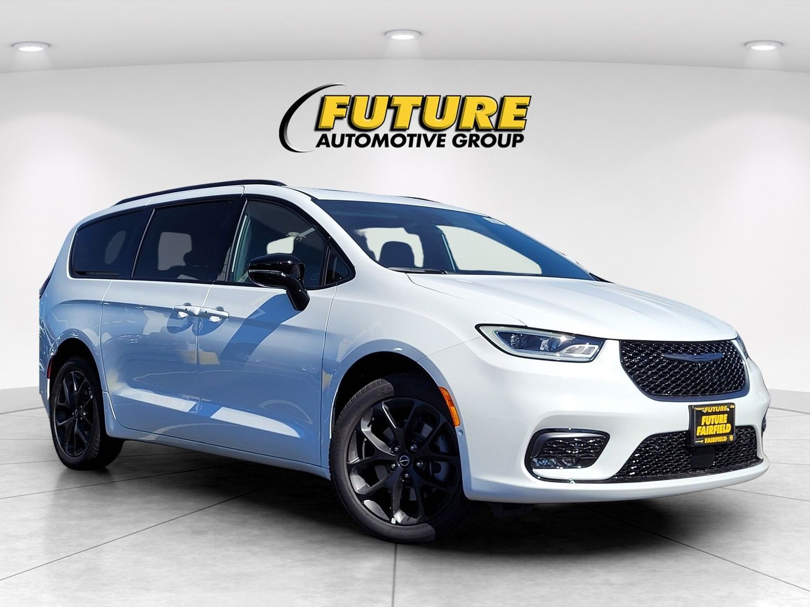 New 2026 Chrysler Pacifica Limited