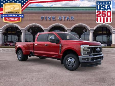 2026 Ford Super Duty F-350 DRW LARIAT