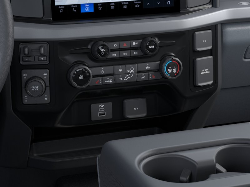 2026 Ford F-250 Super Duty XLT - Photo 15