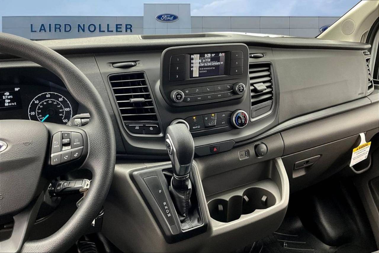 2025 Ford Transit Van Base - Photo 6