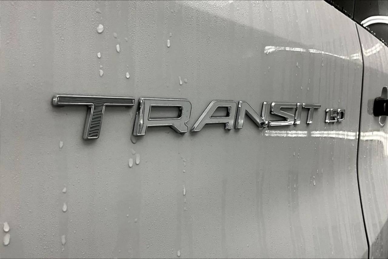2025 Ford Transit Van Base - Photo 8