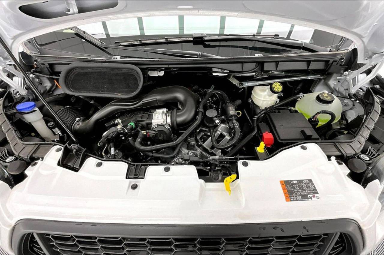 2025 Ford Transit Van Base - Photo 12