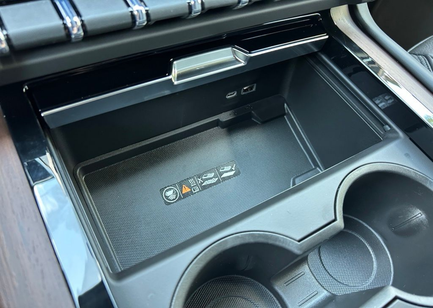 2026 GMC Yukon Denali - Photo 96