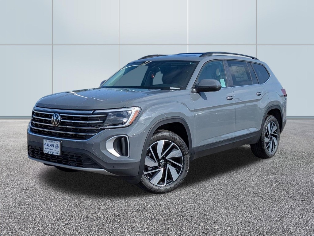 2026 Volkswagen Atlas SE w/Technology