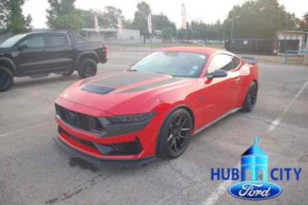 2024 Ford Mustang Dark Horse