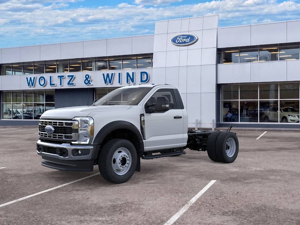 2026 Ford F-450 Super Duty Chassis Cab