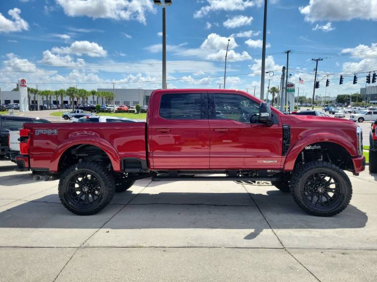 2026 Ford Super Duty F-250 SRW LARIAT