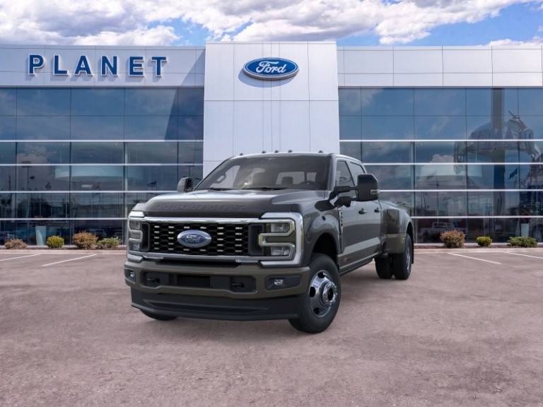2026 Ford Super Duty F-350 DRW King Ranch 4WD Crew Cab 8' Box