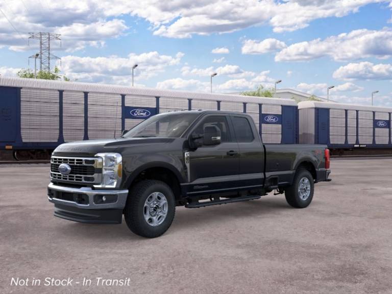 2026 Ford Super Duty F-350 SRW XLT