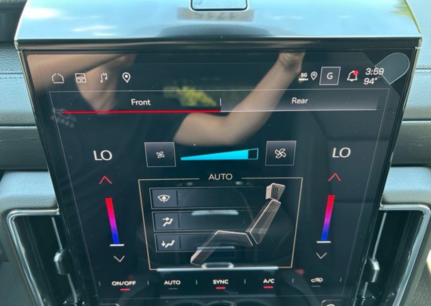 2026 GMC Yukon Denali - Photo 31