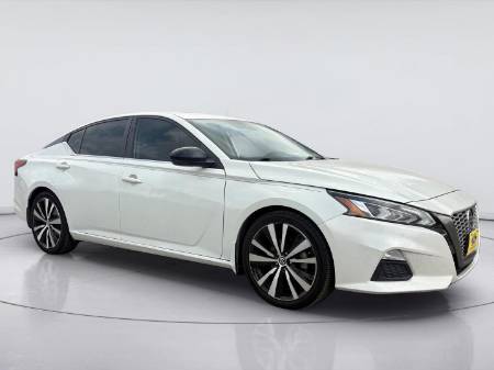 2021 Nissan Altima 2.0 SR