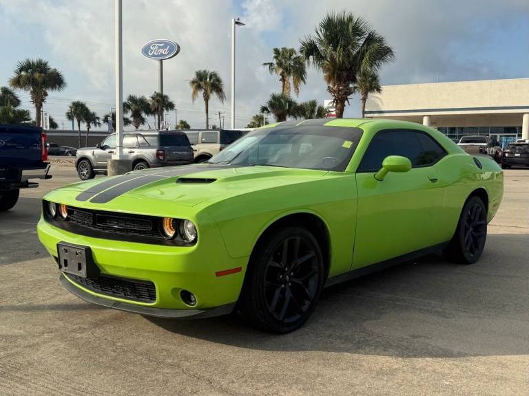2019 Dodge Challenger SXT