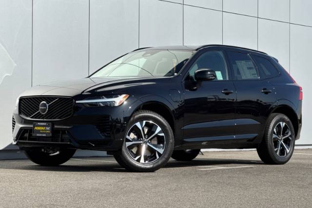2026 Volvo XC60 Plug-In Hybrid T8 Core