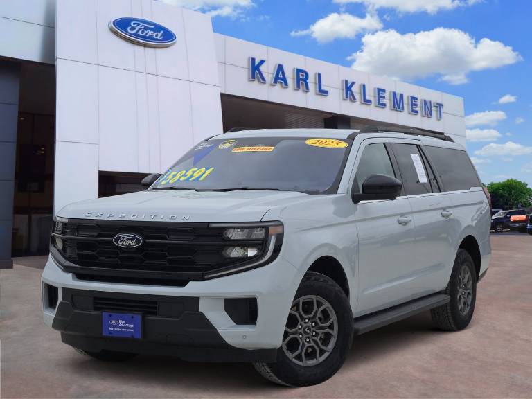 2025 Ford Expedition MAX Active