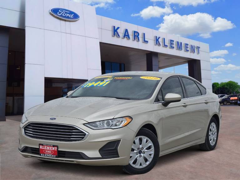 2019 Ford Fusion S