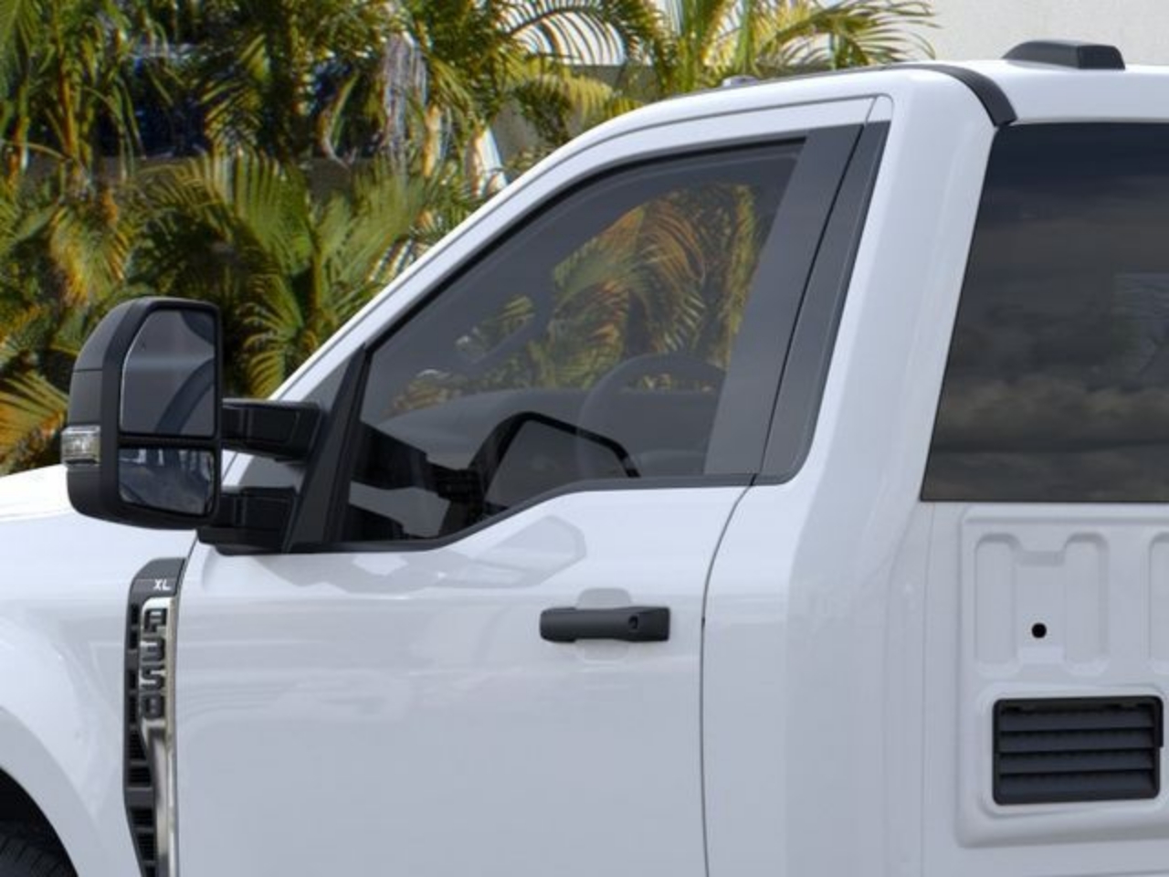2025 Ford F-350 Super Duty Chassis Cab XL - Photo 21