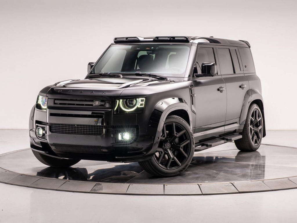 2024 Land Rover Defender 110 P500 SE
