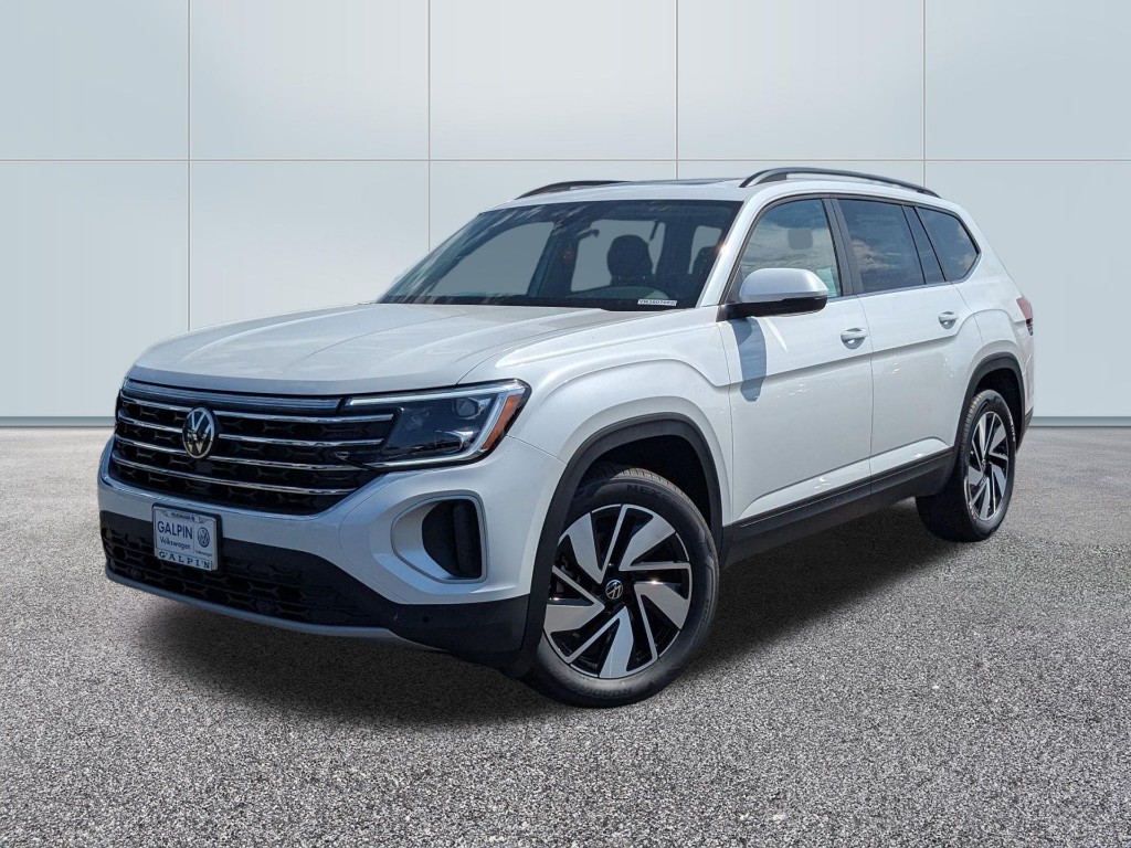 2026 Volkswagen Atlas SE w/Technology