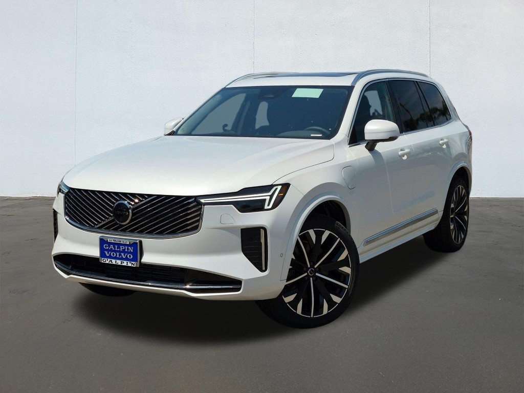 2026 Volvo XC90 Recharge Plug-In Hybrid Plus, T8 AWD, Electric/Gasoline, Bright, 7 Seats