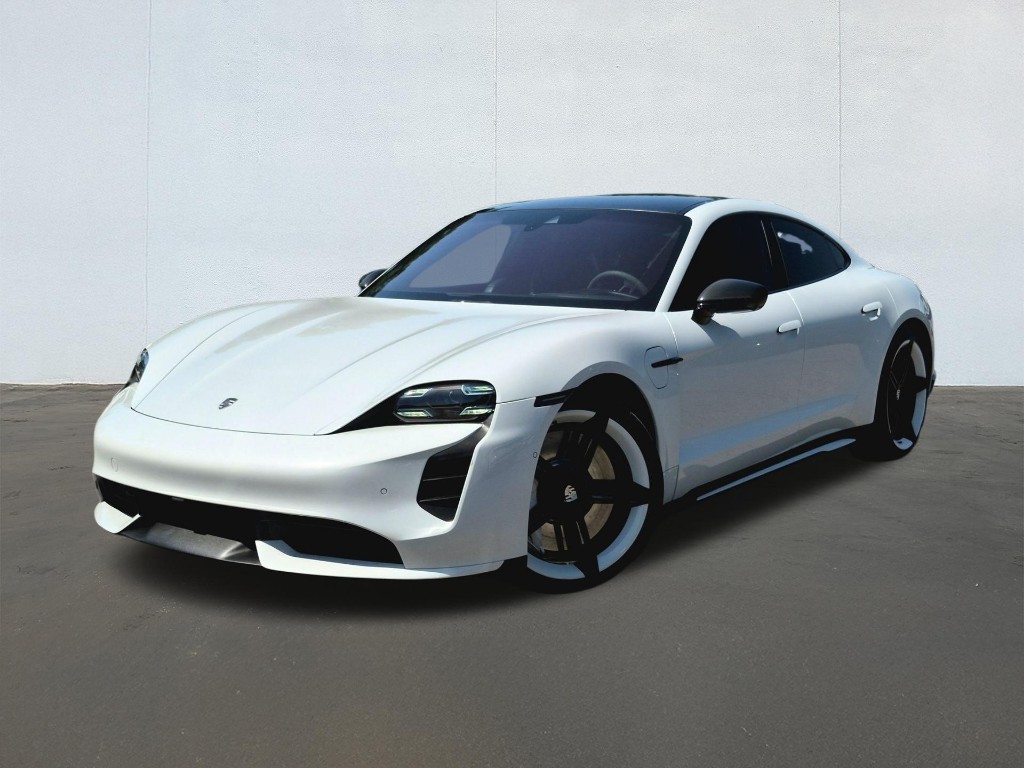 2020 Porsche Taycan Turbo