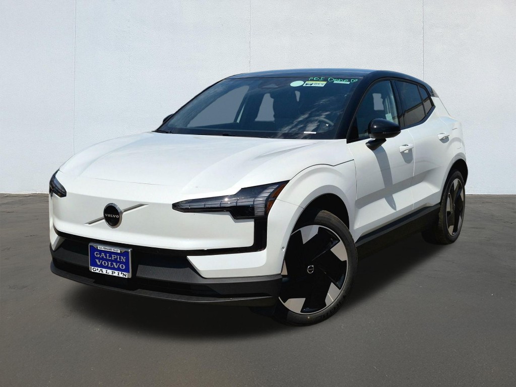 2026 Volvo EX30 Ultra Twin Motor Performance, Fully electric