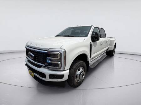2026 Ford Super Duty F-350 DRW Platinum