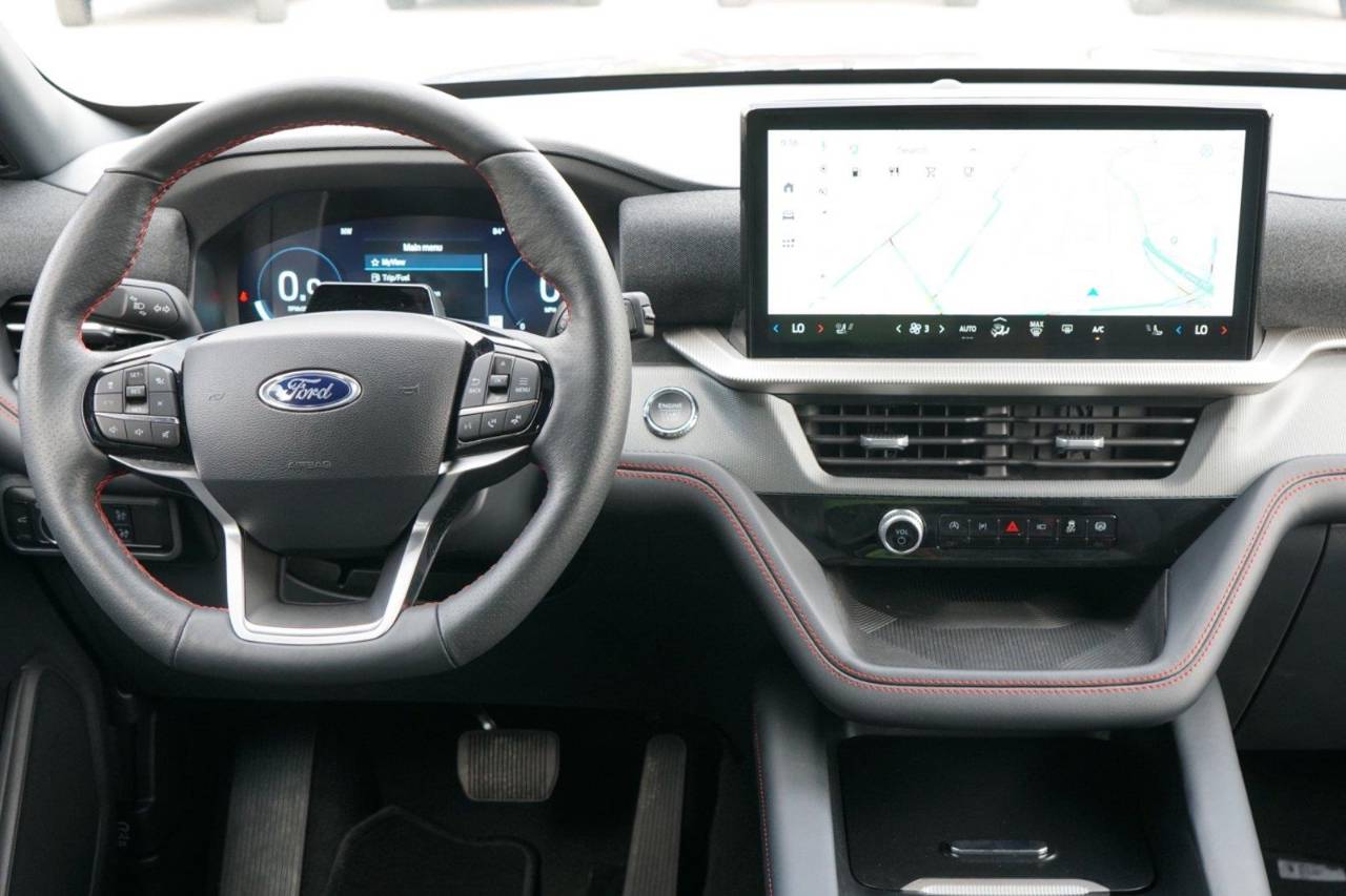 Certified Used 2025 Ford Explorer ST-Line, photo 23