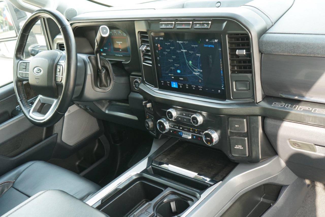 Used 2023 Ford Super Duty F-250 LARIAT, photo 28