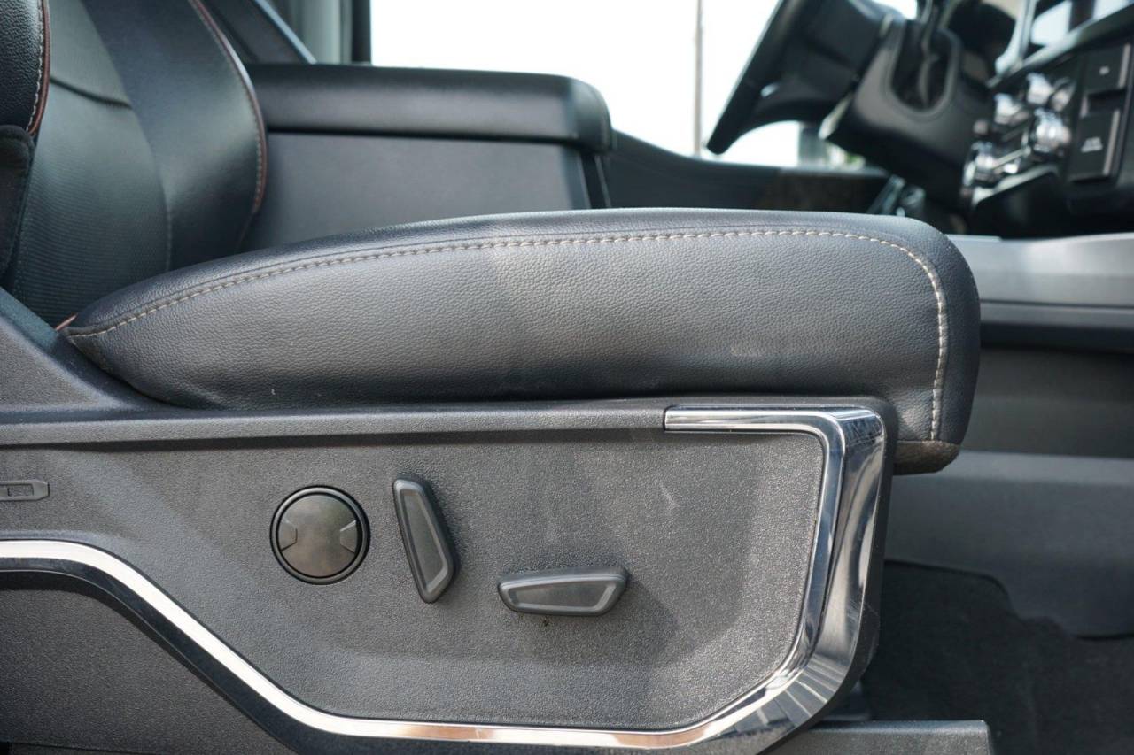 Used 2023 Ford Super Duty F-250 LARIAT, photo 29