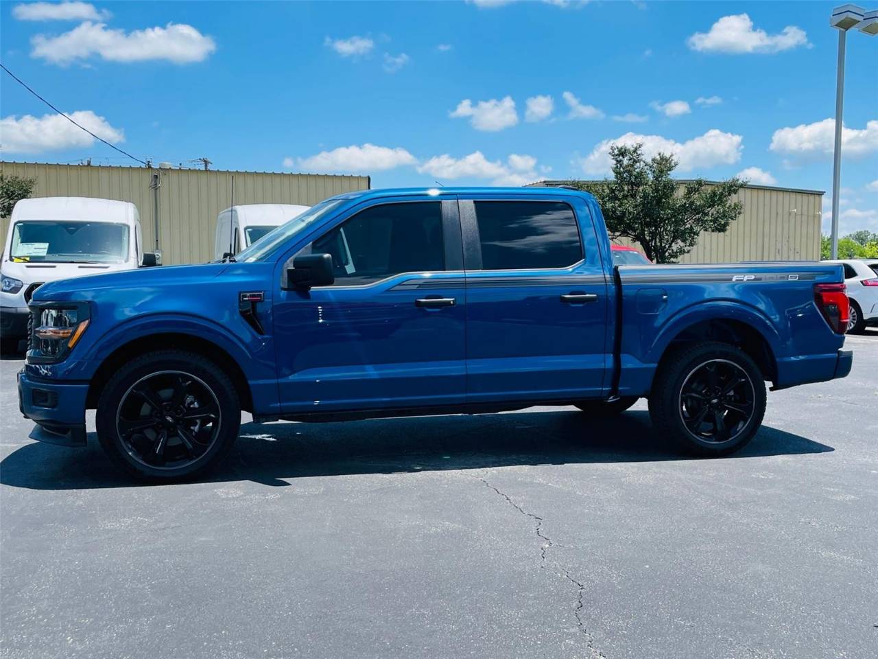 2025 Ford F-150 STX - Photo 6