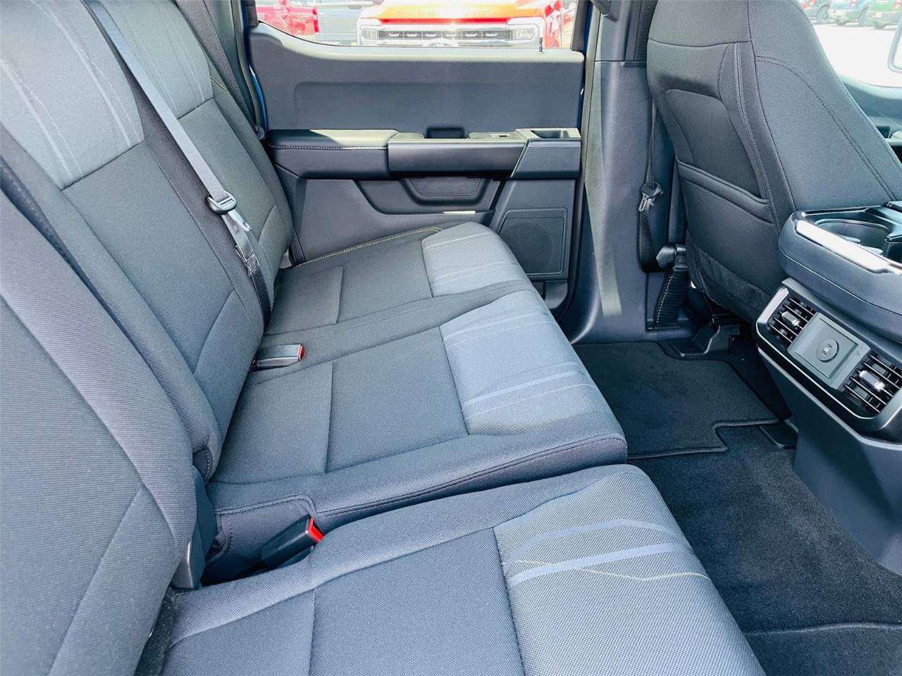 2025 Ford F-150 STX - Photo 23