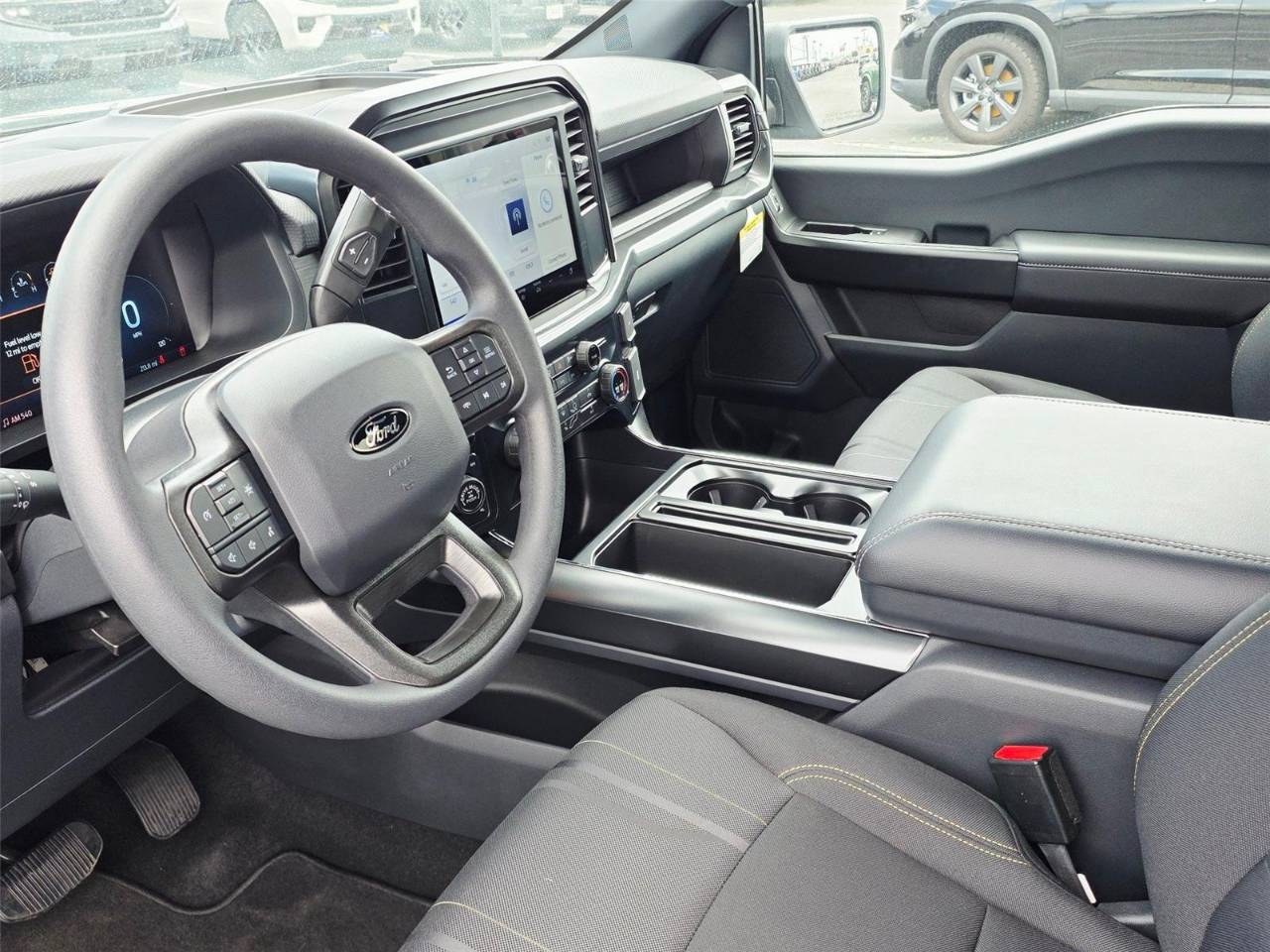 2025 Ford F-150 STX - Photo 10