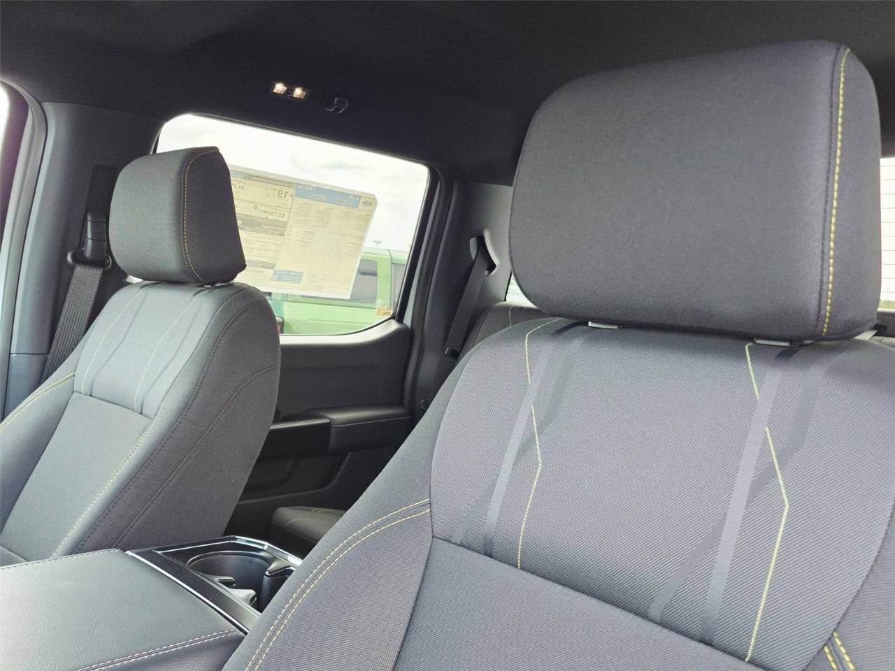 2025 Ford F-150 STX - Photo 12