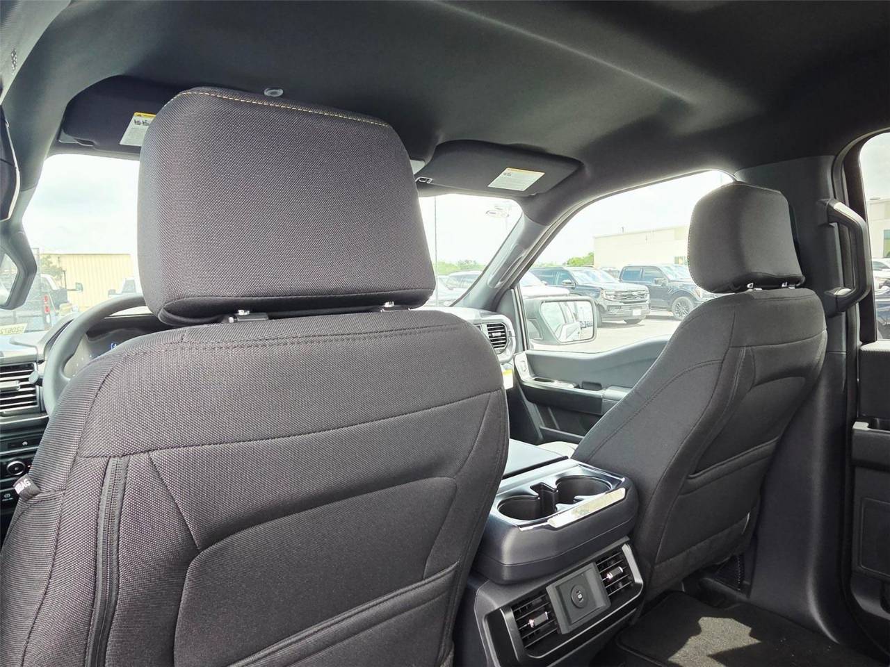 2025 Ford F-150 STX - Photo 24