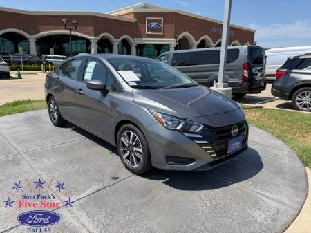 2023 Nissan Versa 1.6 SV