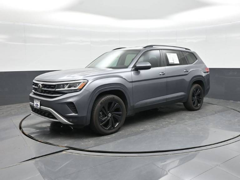2022 Volkswagen Atlas 3.6L V6 SE w/Technology