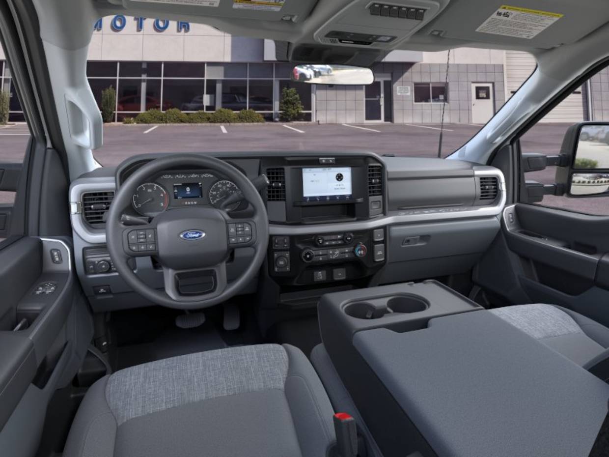 2026 Ford F-350 Super Duty XLT - Photo 9