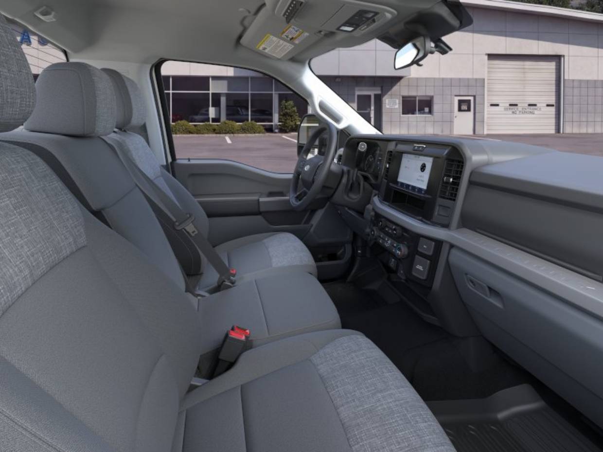 2026 Ford F-350 Super Duty XLT - Photo 11