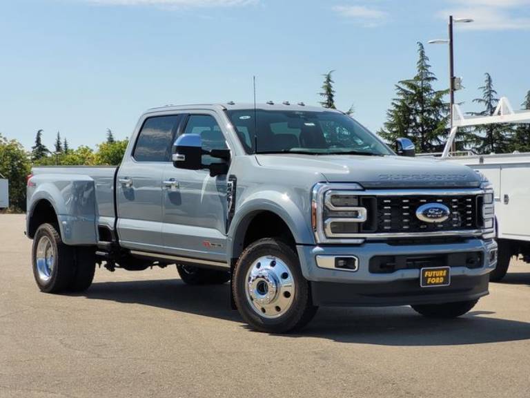 2026 Ford F-450SD Platinum