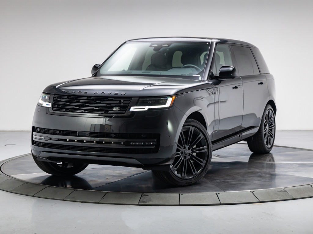 2026 Land Rover Range Rover P400 SE 7 Seat