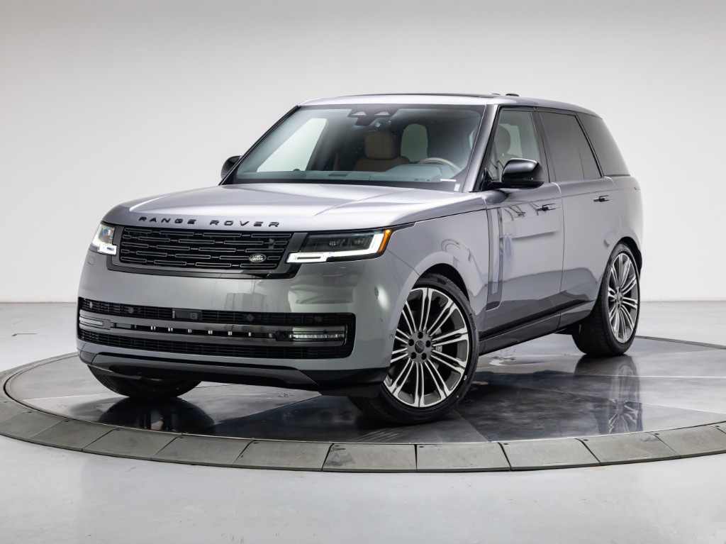 2026 Land Rover Range Rover P400 SE