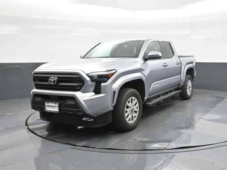2025 Toyota Tacoma 4WD SR5