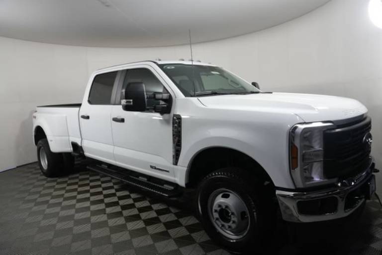 2026 Ford Super Duty F-350 DRW XL