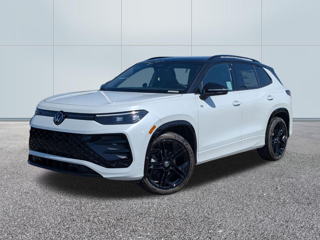 2026 Volkswagen Tiguan SE R-Line Black