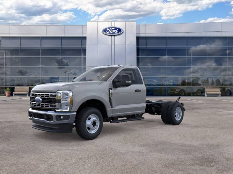 2026 Ford Chassis Cab F-350® XL