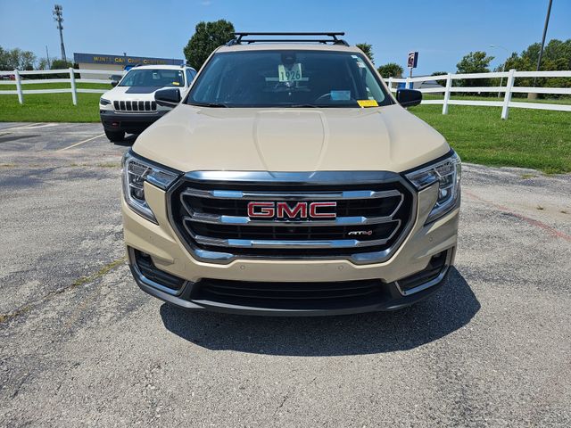 Used 2022 GMC Terrain AT4 with VIN 3GKALYEV1NL270934 for sale in Kansas City