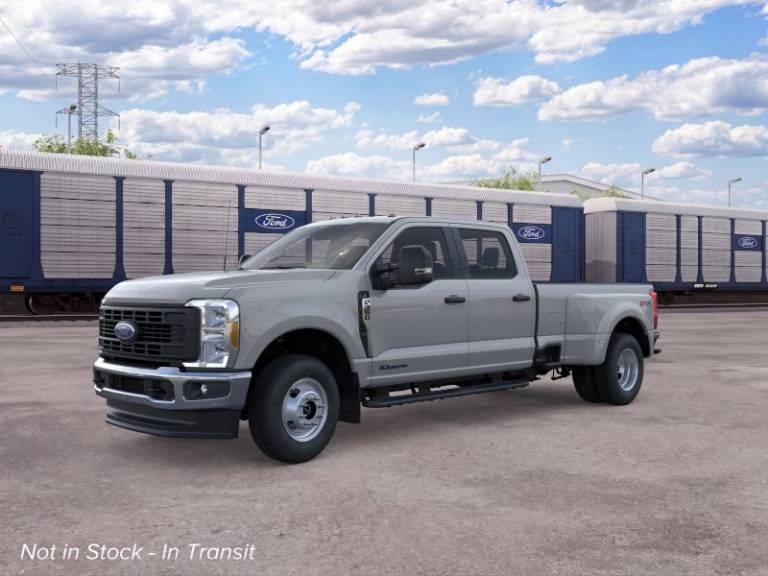 2026 Ford Super Duty F-350 DRW XL